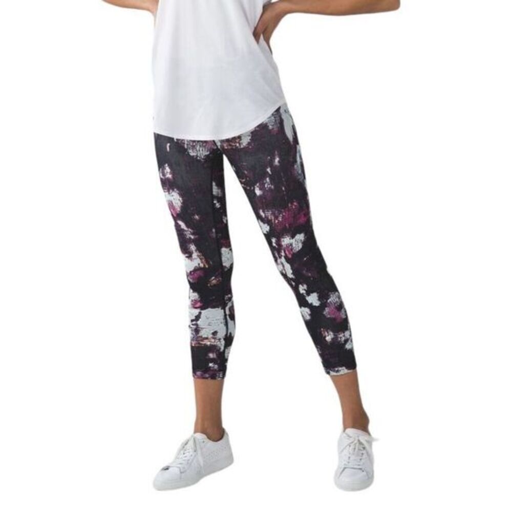 Lululemon Wunder Under Crop Leggings Kara Blossom Multi Purple 22" Inseam Size 4
